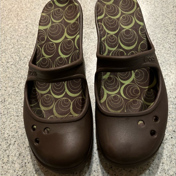 Crocs Frances Mary Janes Brown Wedge Slip On Clog Comfort Shoes Size 8 Round Toe - Picture 2 of 11